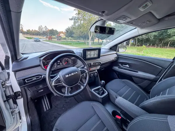 Dacia Jogger 1.0 ECO-G Expression 7L Bi-Fuel 14