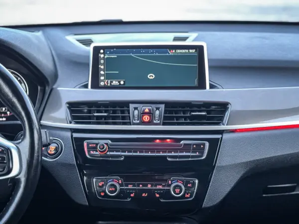 BMW X1 18 d sDrive Line Sport Auto 20