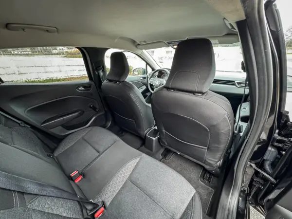 Renault Clio 1.0 TCe Intens 21