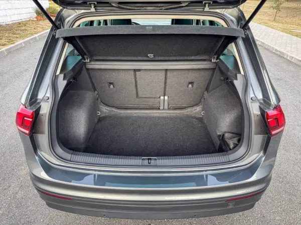 Volkswagen Tiguan 1.6 TDI Trendline 12