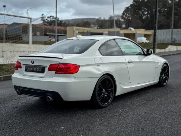 BMW 320 d M Sport Edition 11