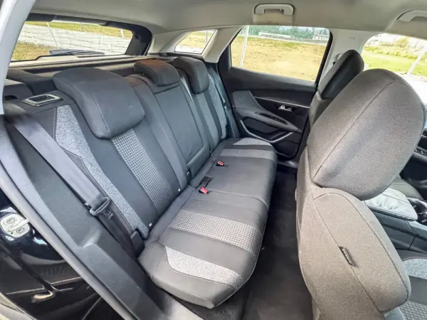 Peugeot 3008 1.5 BlueHDi Active Pack EAT8 19