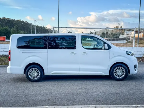 Toyota Proace Verso Outro 7