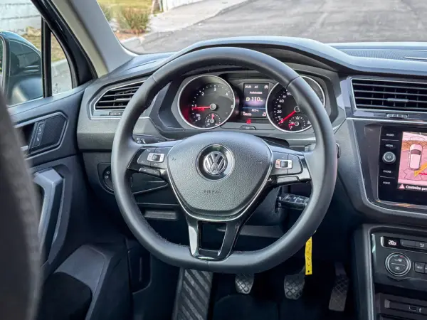 Volkswagen Tiguan 1.6 TDI Trendline 21