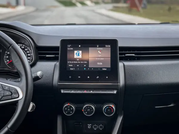 Renault Clio 1.0 TCe Intens 18