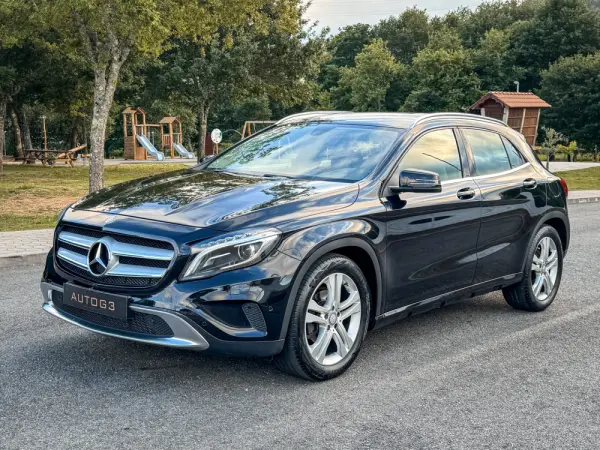 Mercedes-Benz GLA 220 d Urban 4-Matic 4