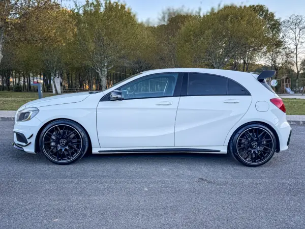 Mercedes-Benz A 45 AMG 4-Matic 7