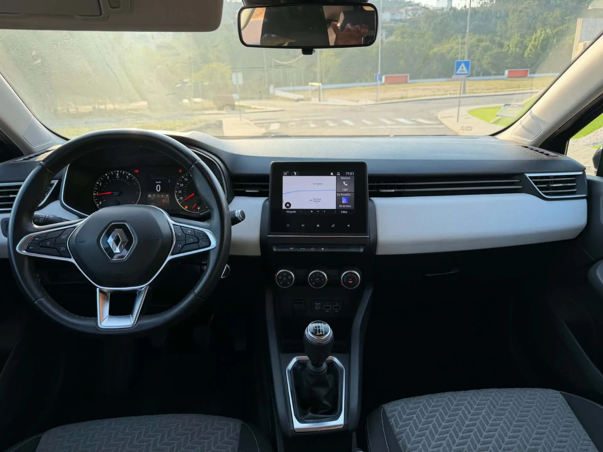 Renault Clio 1.0 TCe Intens Bi-Fuel 10