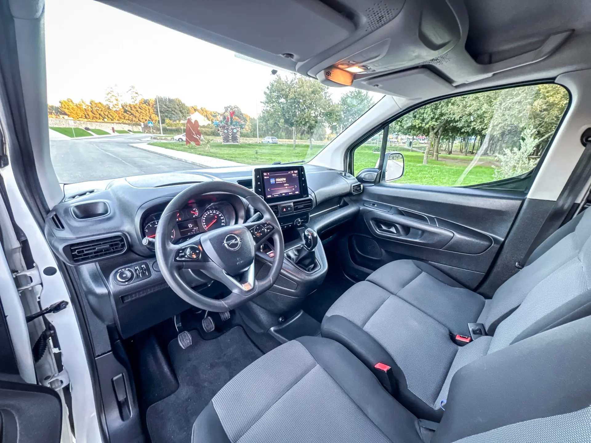 Opel Combo 1.5 CDTi L1H1 Elegance Plus 14