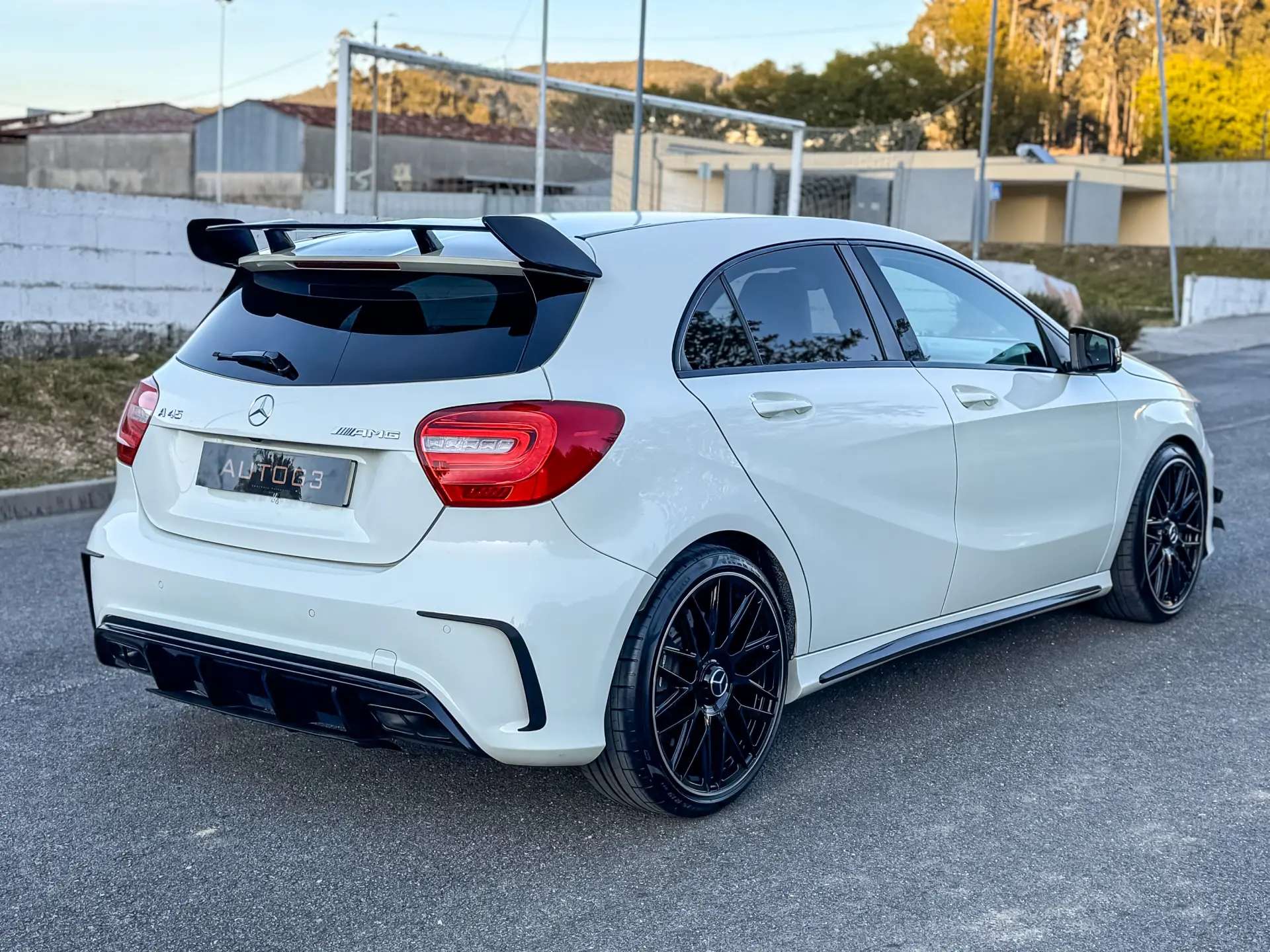 Mercedes-Benz A 45 AMG 4-Matic 10