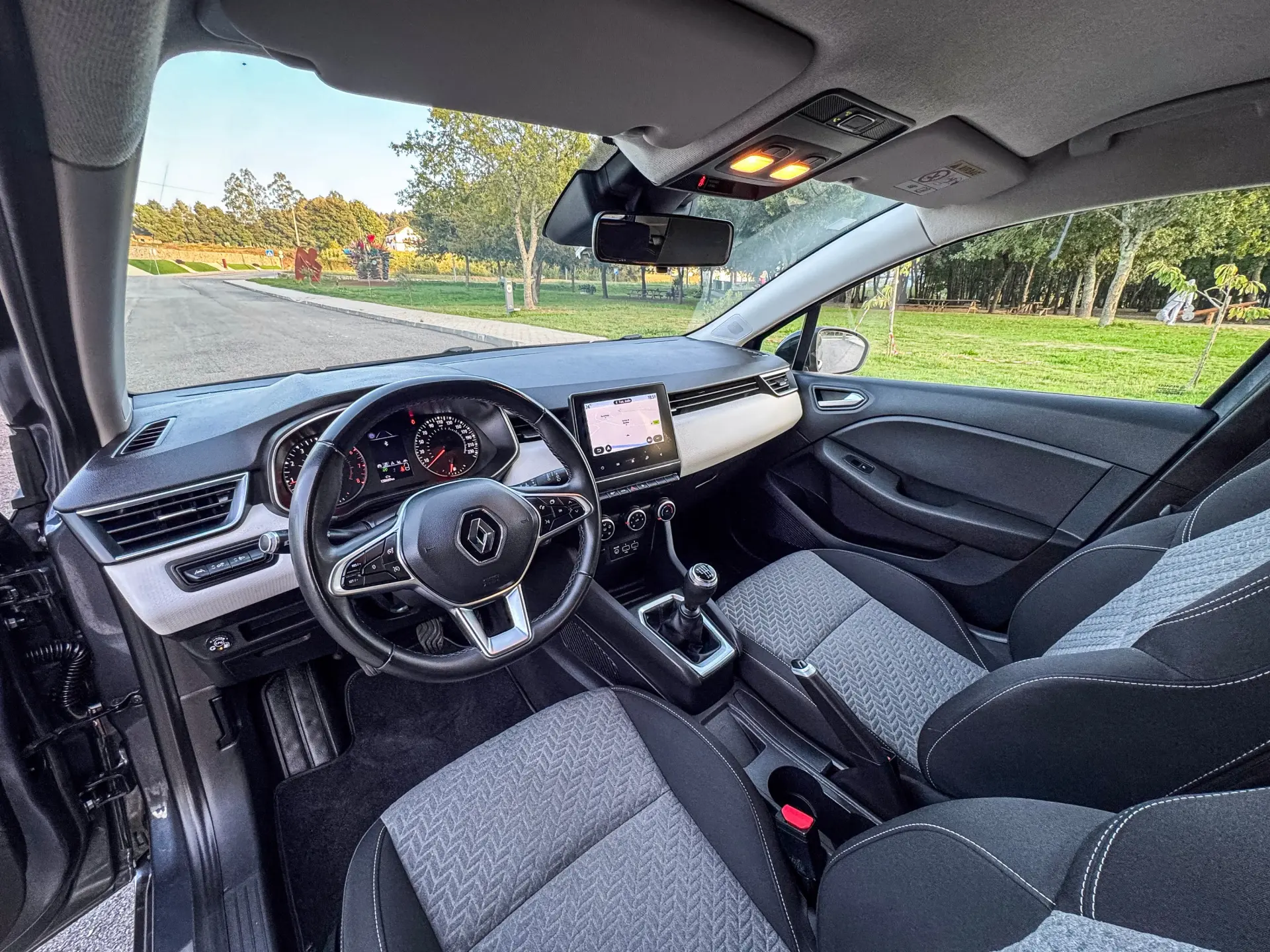 Renault Clio 1.0 TCe Intens Bi-Fuel 15