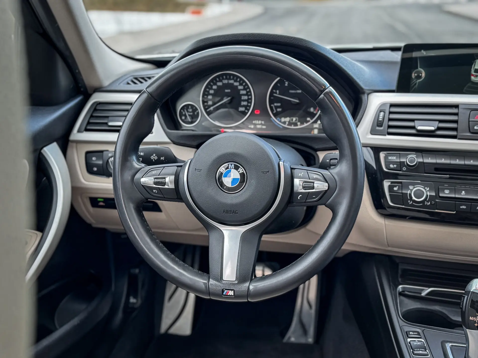 BMW 320 d Pack M Auto 18