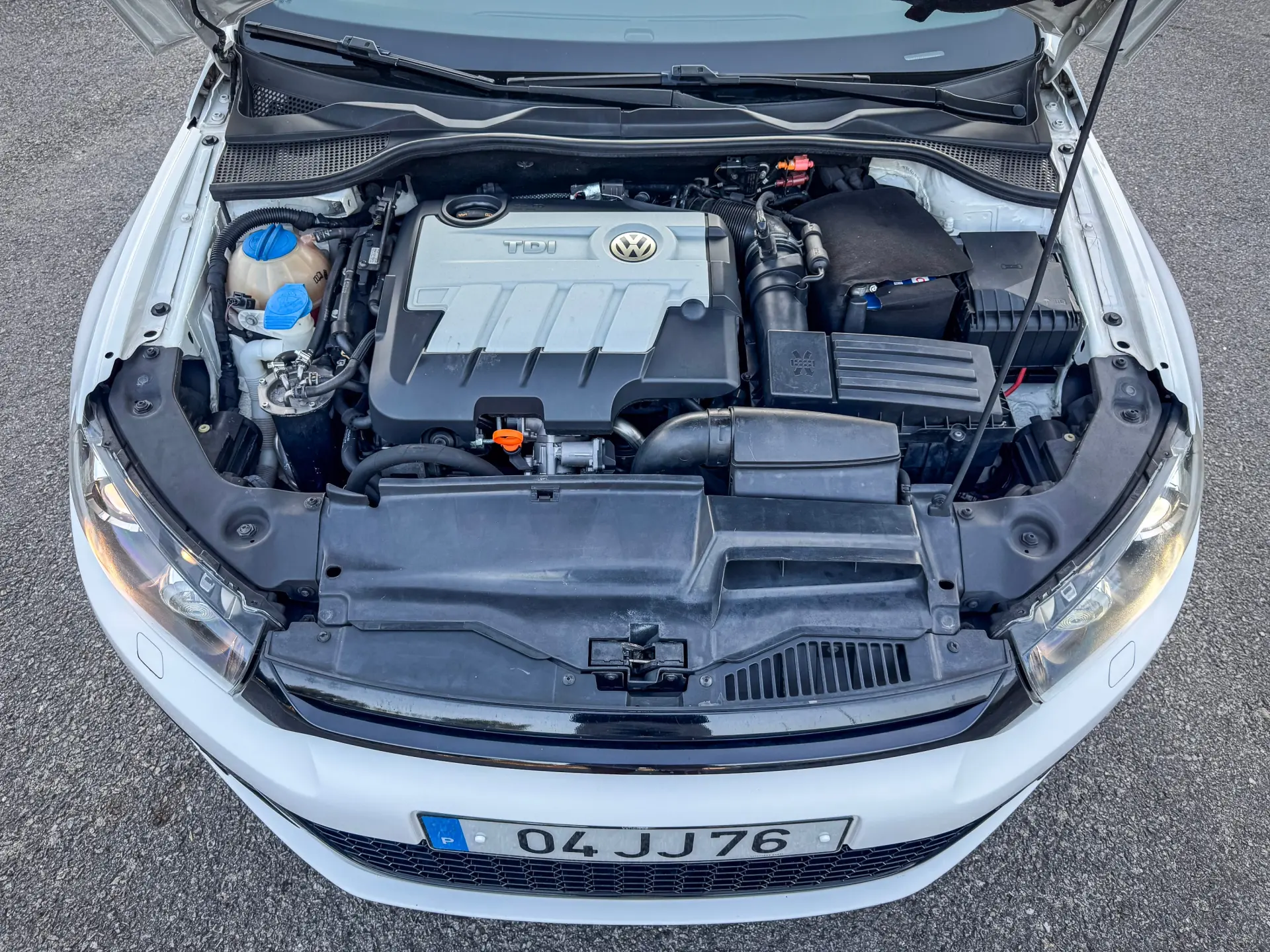 Volkswagen Scirocco 2.0 TDI GTD 11