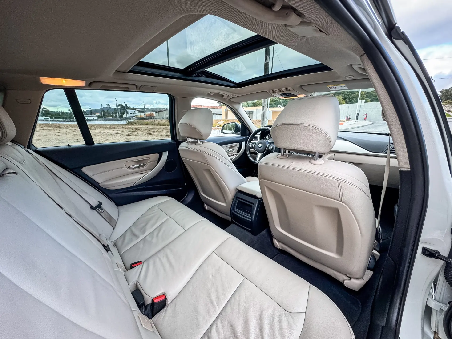 BMW 320 d Pack M Auto 24