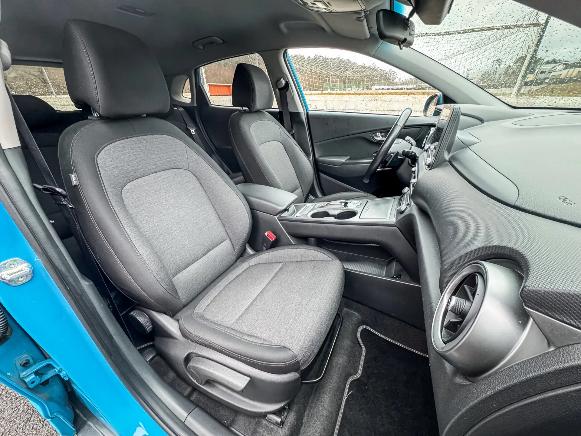 Hyundai Kauai Advantage 15