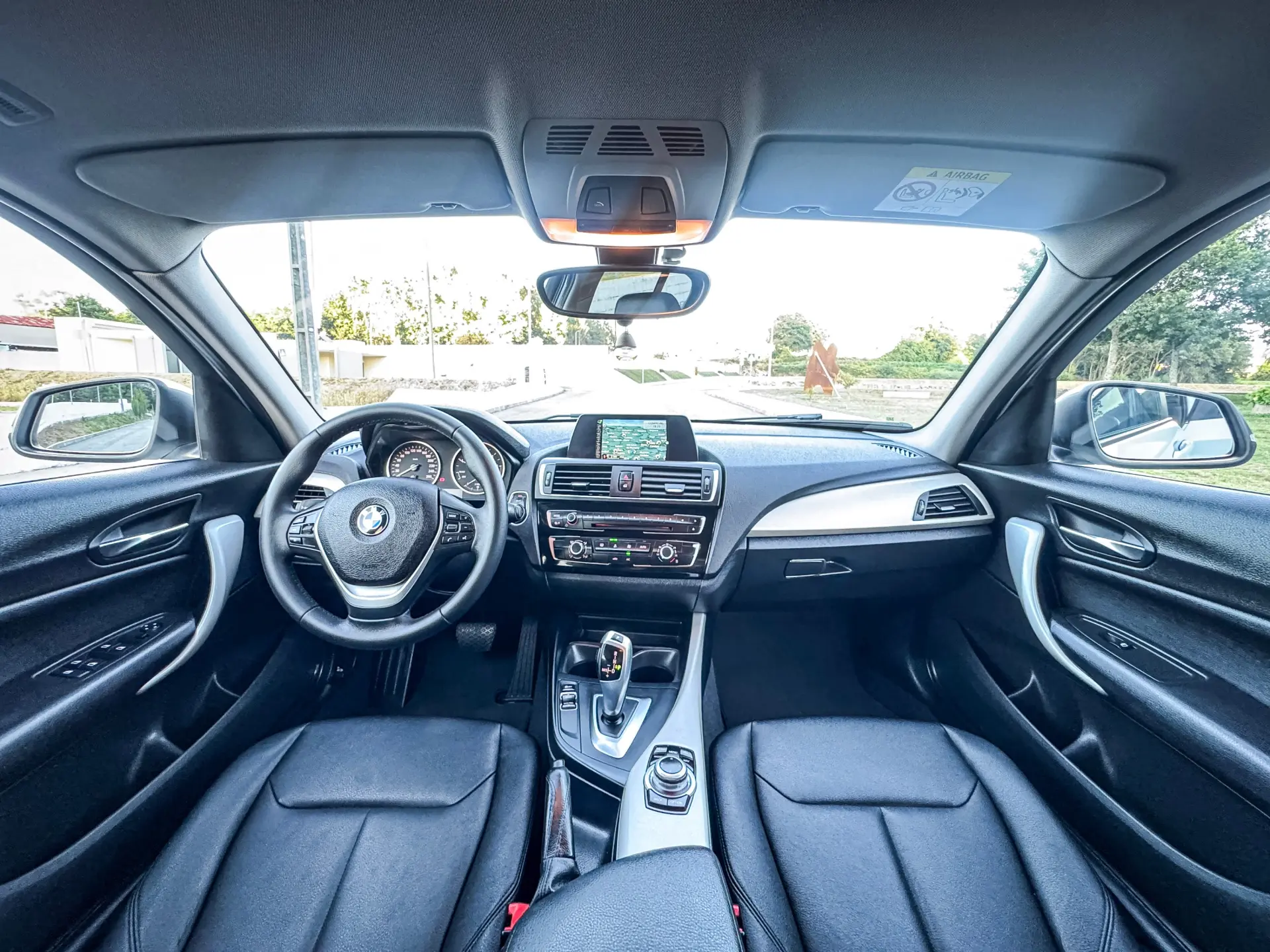 BMW 116 d Line Luxury Auto 12