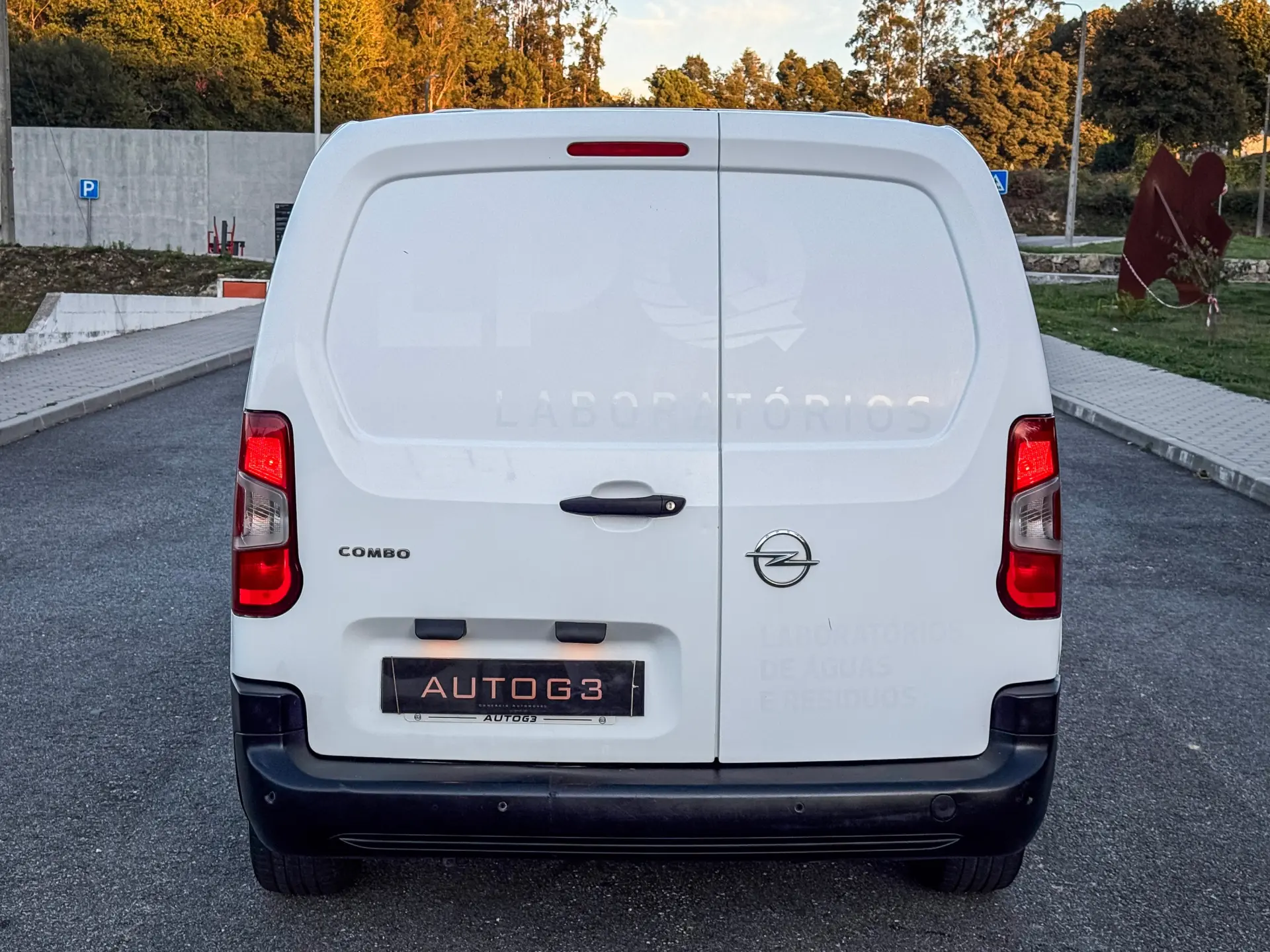 Opel Combo 1.5 CDTi L1H1 Elegance Plus 9
