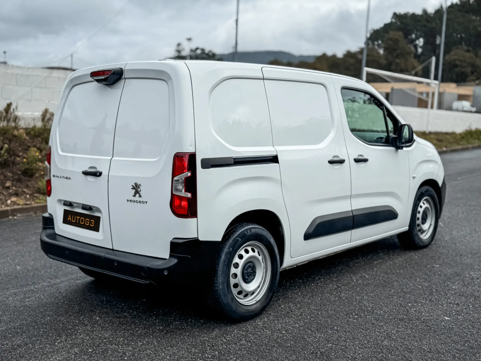 Peugeot e-Partner L2 FlexCab (50kWh) Pro 9