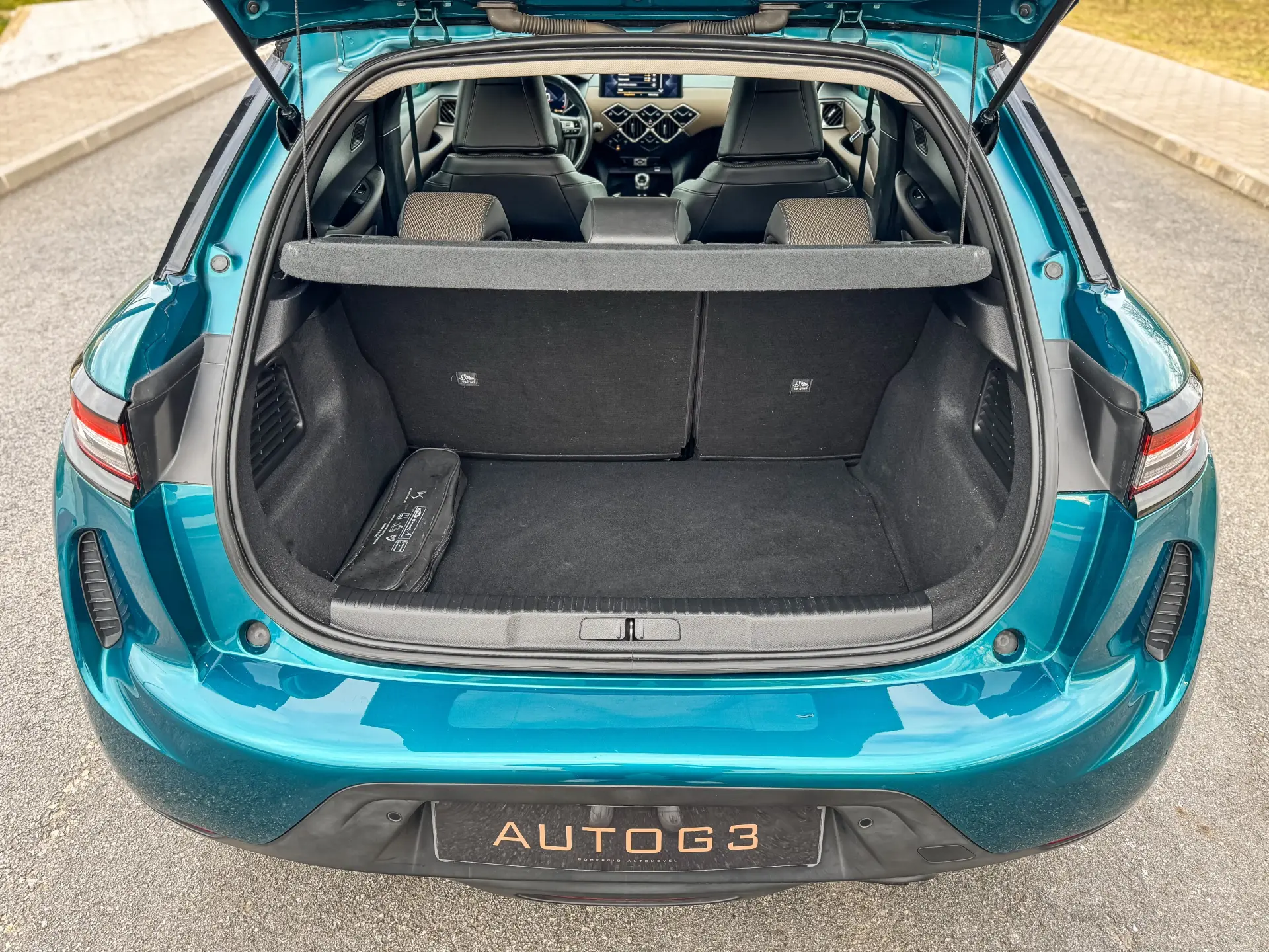 DS DS3 Crossback 1.2 PureTech Roofs of Paris 11