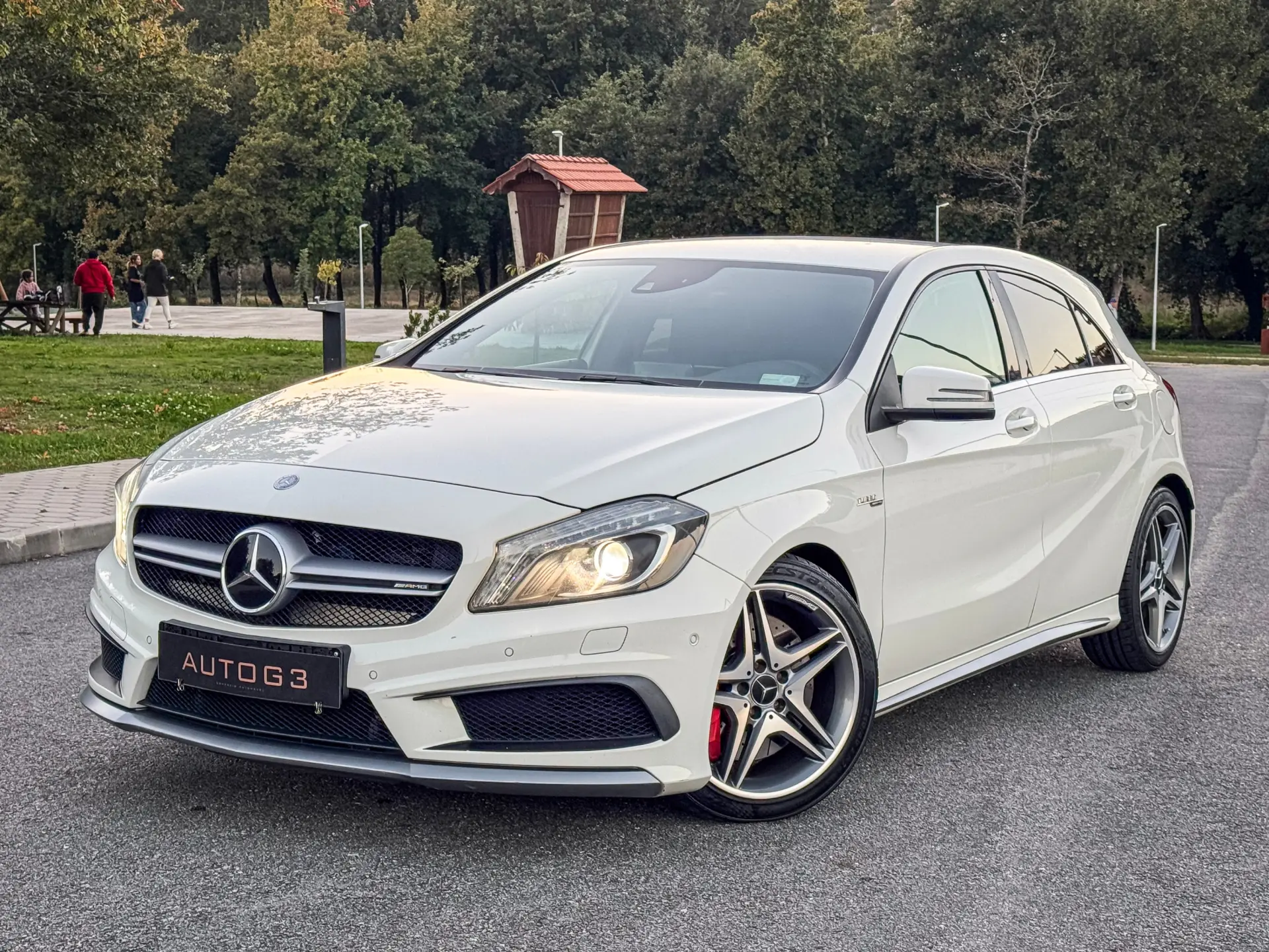 Mercedes-Benz A 45 AMG 4Matic Speedshift 7G-DCT 1