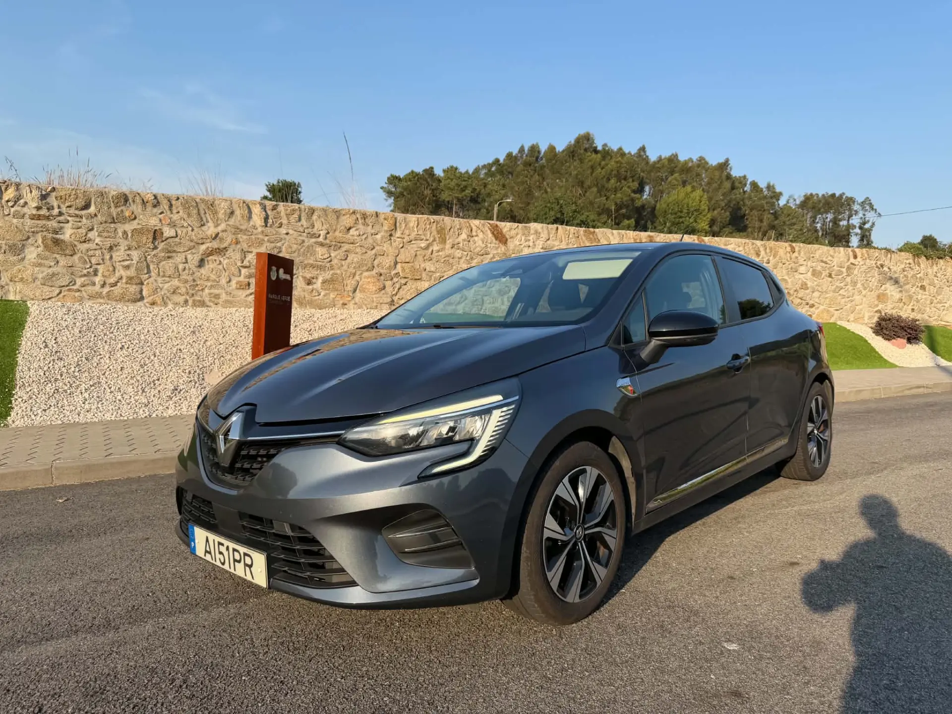 Renault Clio 1.0 TCe Intens Bi-Fuel 1