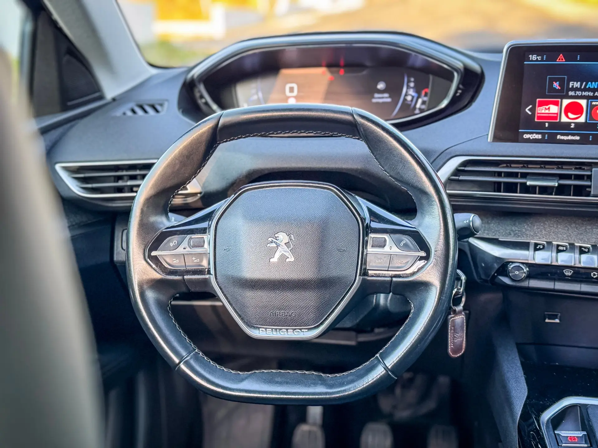 Peugeot 3008 1.5 BlueHDi Allure Pack 16
