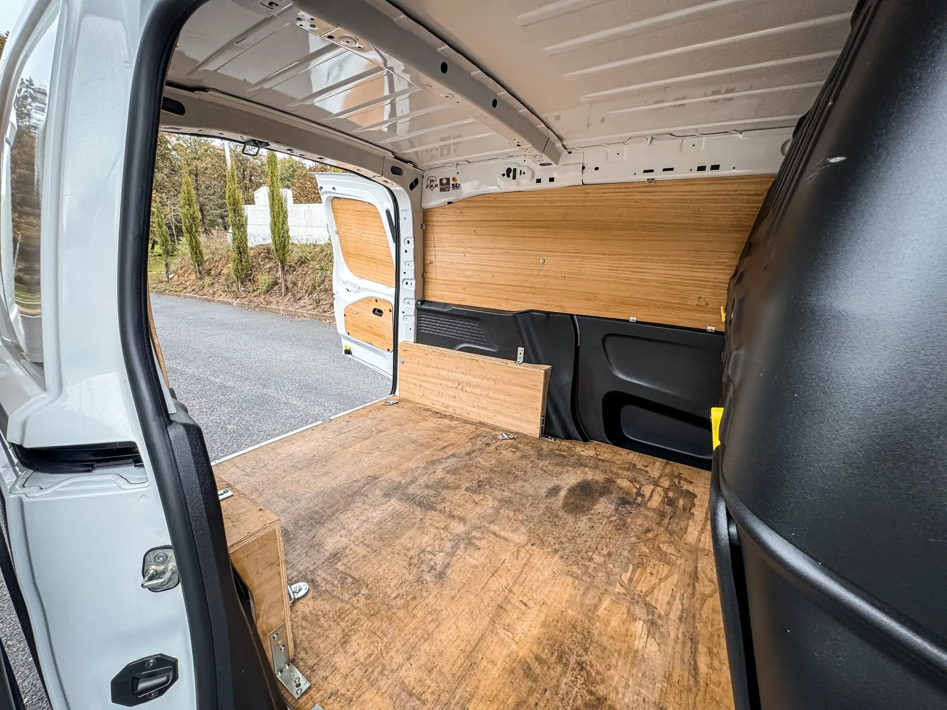 Peugeot e-Partner L2 FlexCab (50kWh) Pro 12