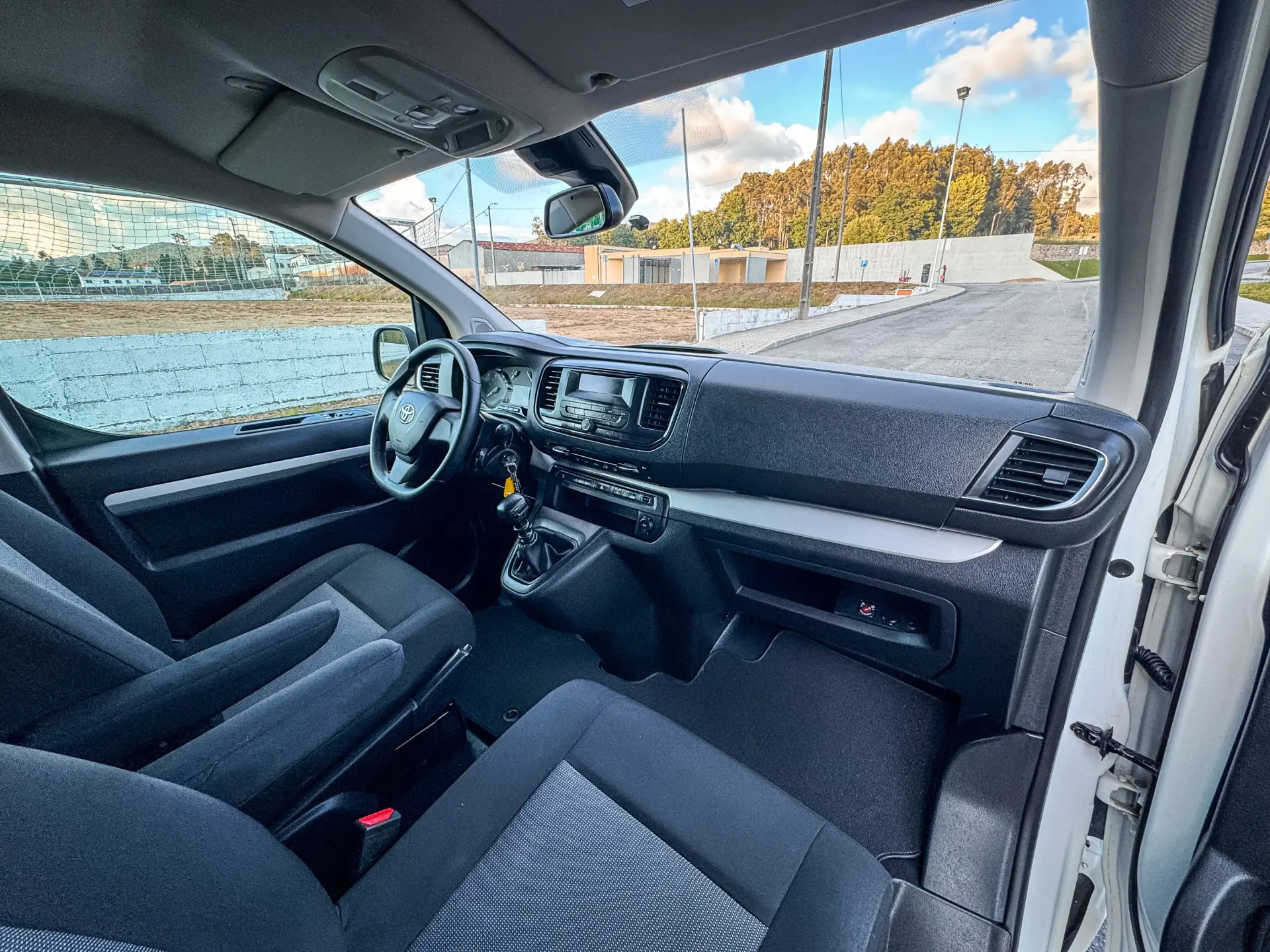 Toyota Proace Verso Outro 15