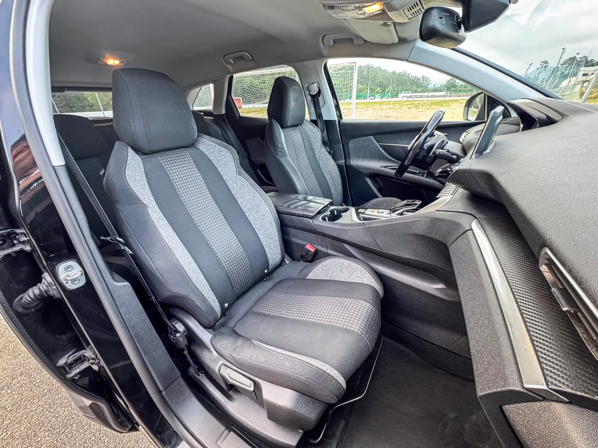Peugeot 3008 1.5 BlueHDi Active Pack EAT8 14