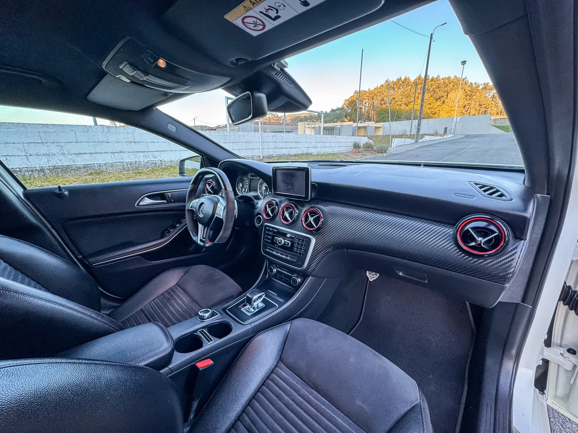 Mercedes-Benz A 45 AMG 4-Matic 17