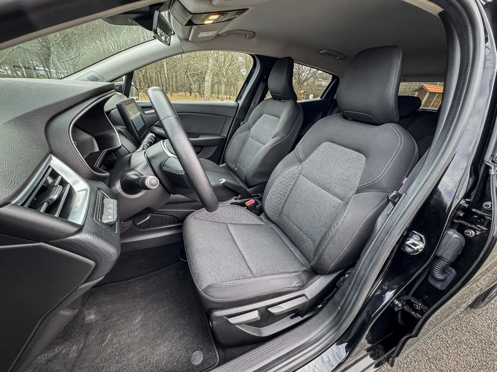 Renault Clio 1.0 TCe Intens 13