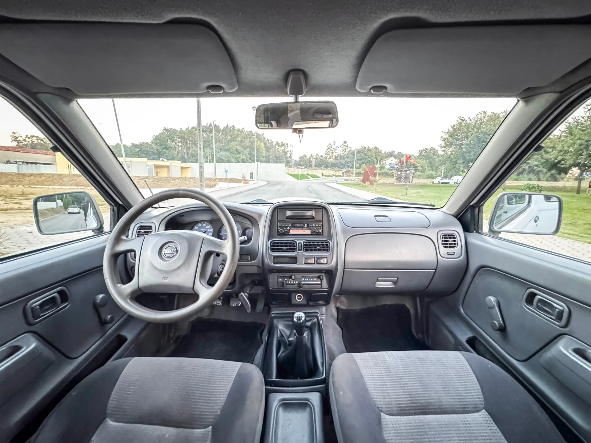 Nissan Pick Up 2.5 DDTi CD Comfort 2WD 11