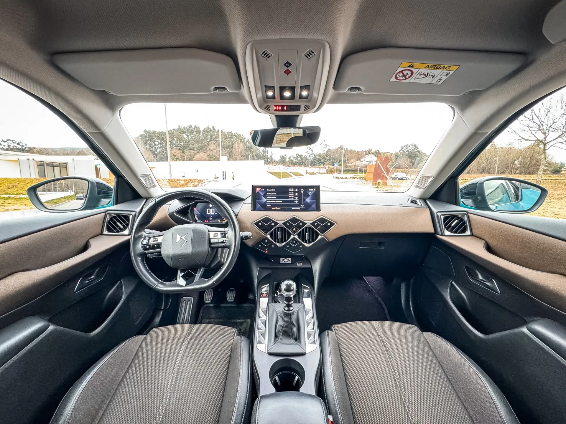 DS DS3 Crossback 1.2 PureTech Roofs of Paris 12