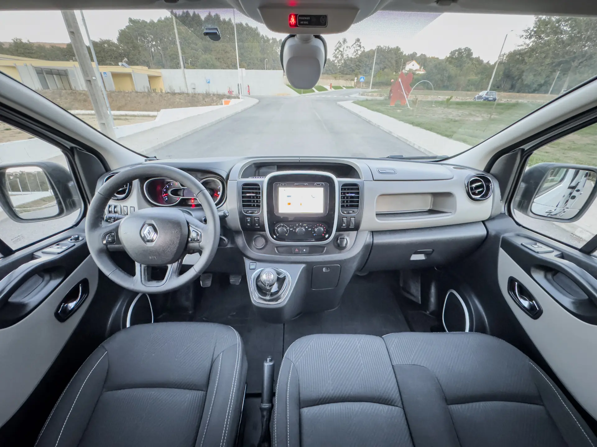 Renault Trafic 1.6 dCi L2H1 1.2T SS 12