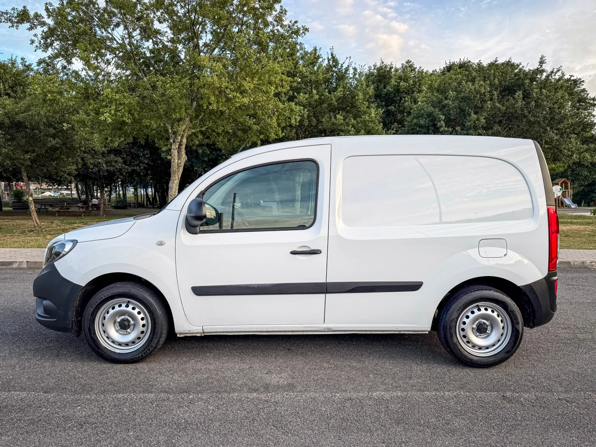 Mercedes-Benz Citan 109 CDi/27 6