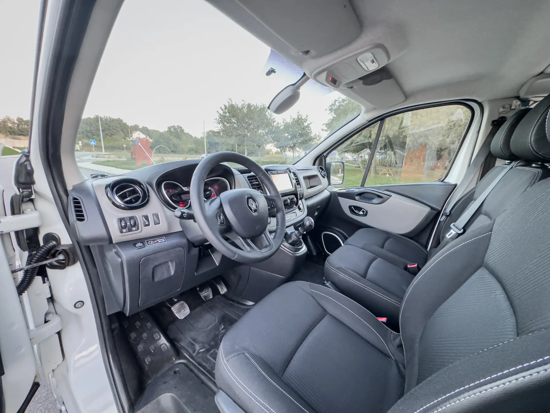 Renault Trafic 1.6 dCi L2H1 1.2T SS 15