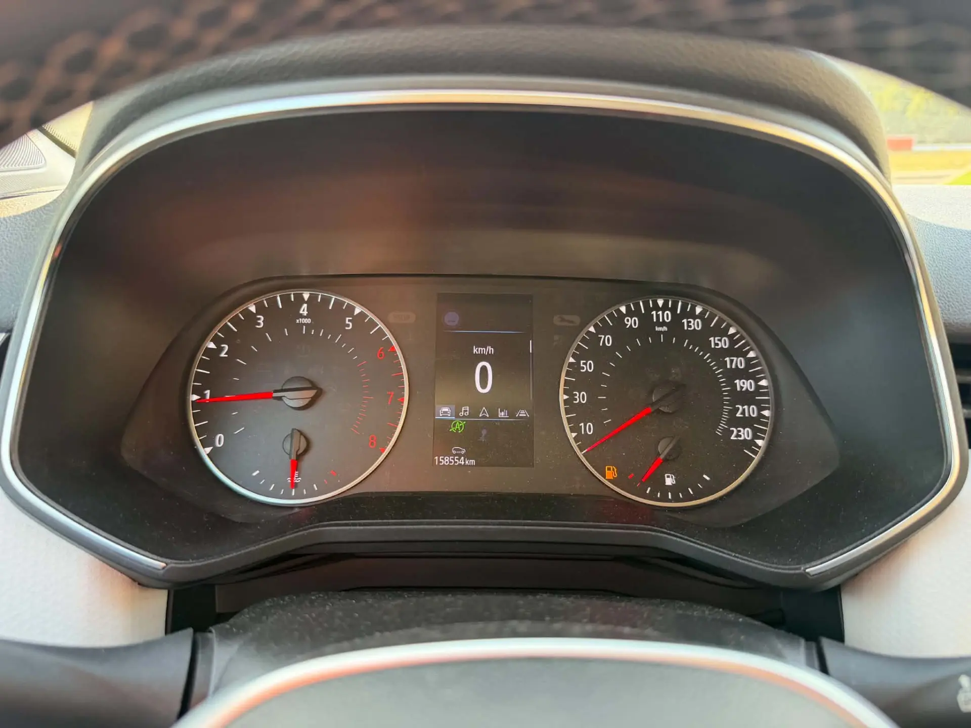 Renault Clio 1.0 TCe Intens Bi-Fuel 15