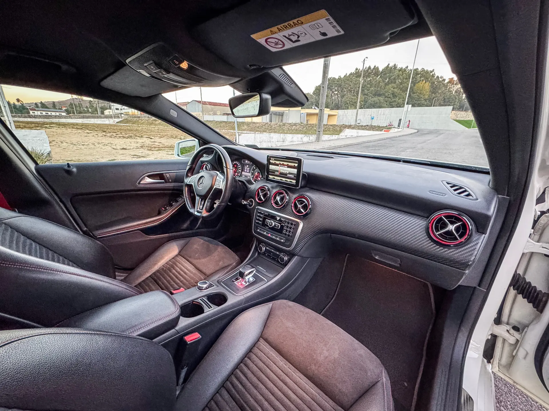 Mercedes-Benz A 45 AMG 4Matic Speedshift 7G-DCT 15