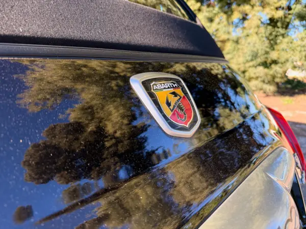 Abarth 595C 1.4 T-Jet Turismo 8