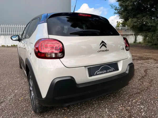 Citroën C3 1.2 PureTech C-Series 3