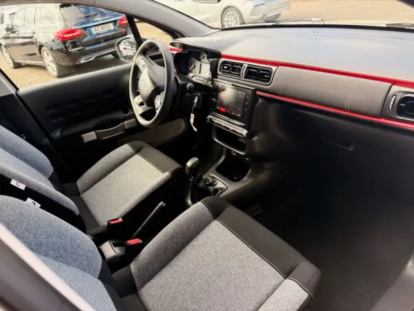 Citroën C3 1.2 PureTech C-Series 9
