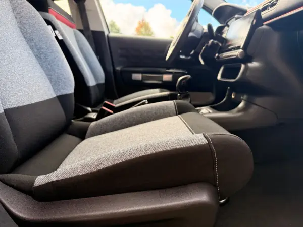 Citroën C3 1.2 PureTech C-Series 11