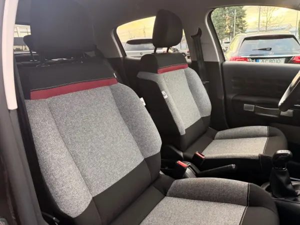 Citroën C3 1.2 PureTech C-Series 12