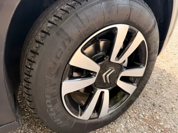 Citroën C3 Aircross 1.2 PureTech Shine 26