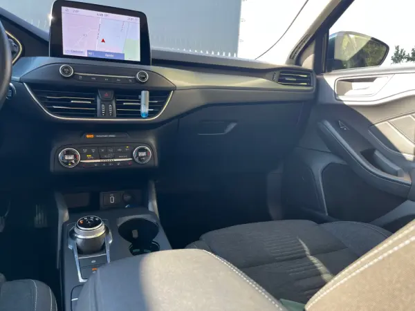 Ford Focus SW 1.5 TDCi EcoBlue Active X Aut. 32