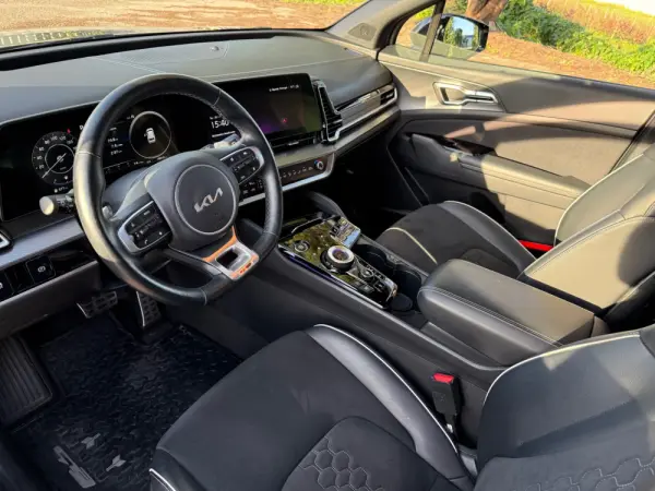 Kia Sportage 1.6 T-GDi GT-Line 7DCT 12