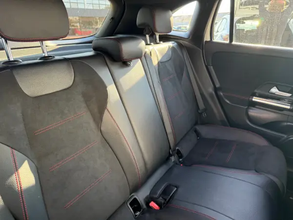 Mercedes-Benz GLA 250 e AMG Line 22