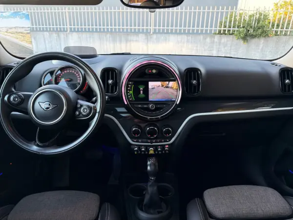 MINI Countryman COOPER SE ALL4 AUTO TECTO 24