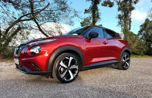 Nissan Juke 1.0 DIG-T Tekna DCT 9