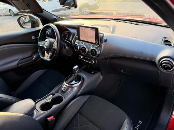 Nissan Juke 1.0 DIG-T Tekna DCT 10